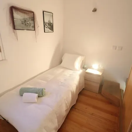 Apartament Tiny House Nazaré